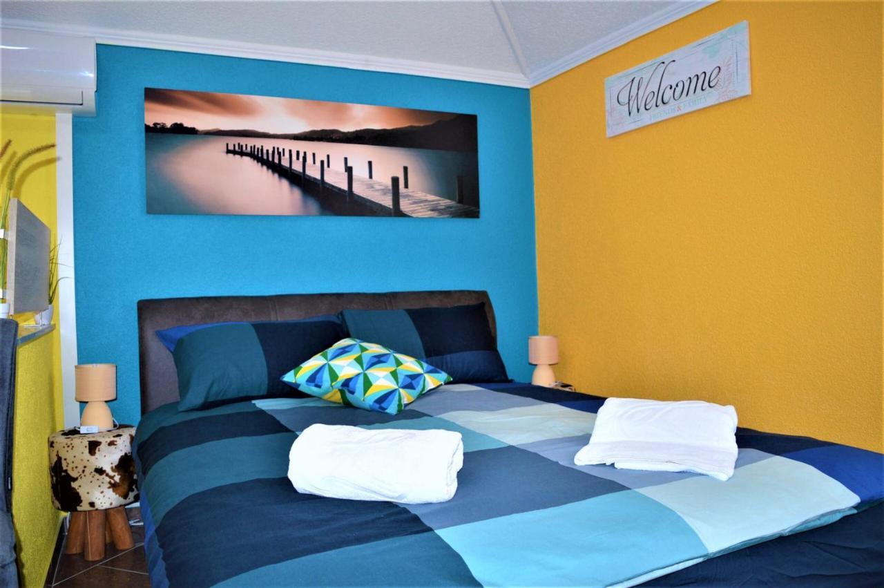 Studio Apartments Luka Biograd - Benkovac Ngoại thất bức ảnh