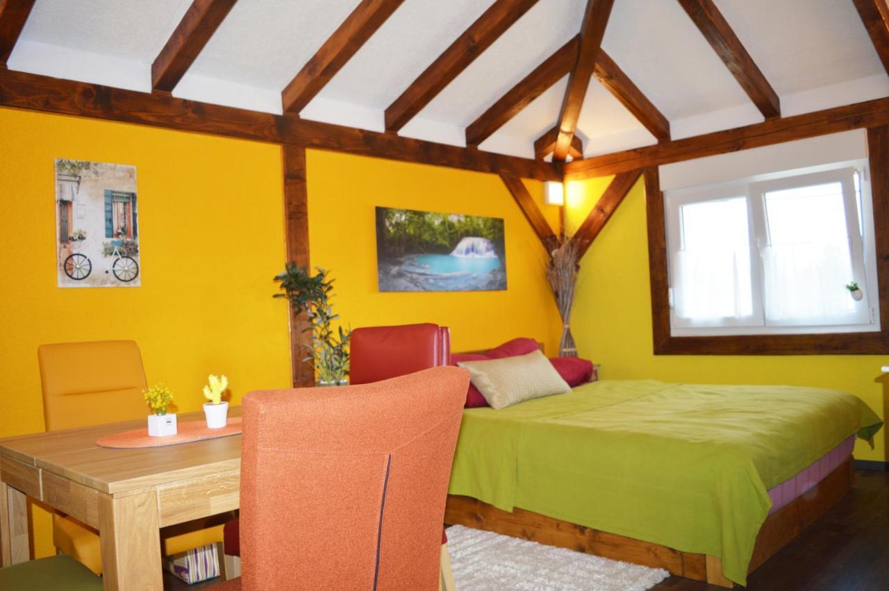 Studio Apartments Luka Biograd - Benkovac Ngoại thất bức ảnh