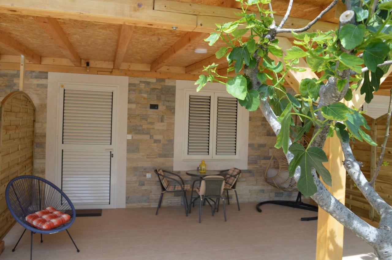 Studio Apartments Luka Biograd - Benkovac Ngoại thất bức ảnh