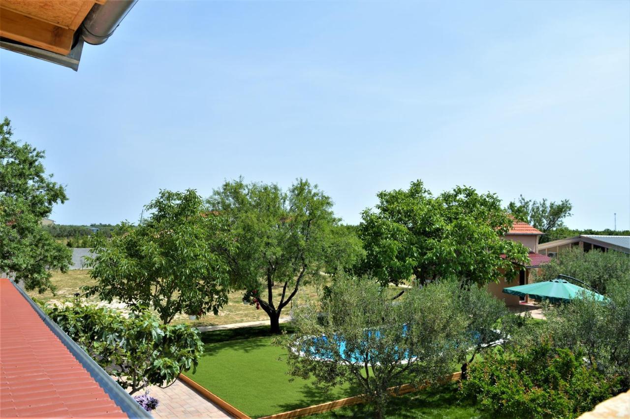 Studio Apartments Luka Biograd - Benkovac Ngoại thất bức ảnh